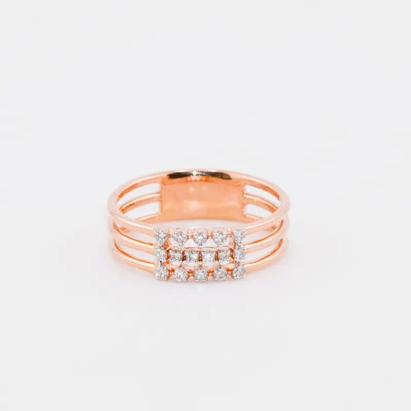 TRIPLE-BAND DIAMOND RING