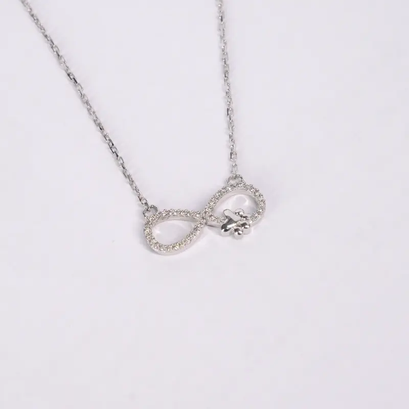 ETERNAL PAWS NECKLACE