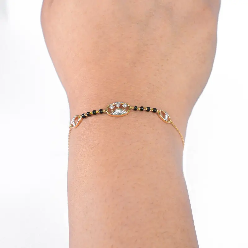 KAVYA DIAMOND MANGALSUTRA BRACELET